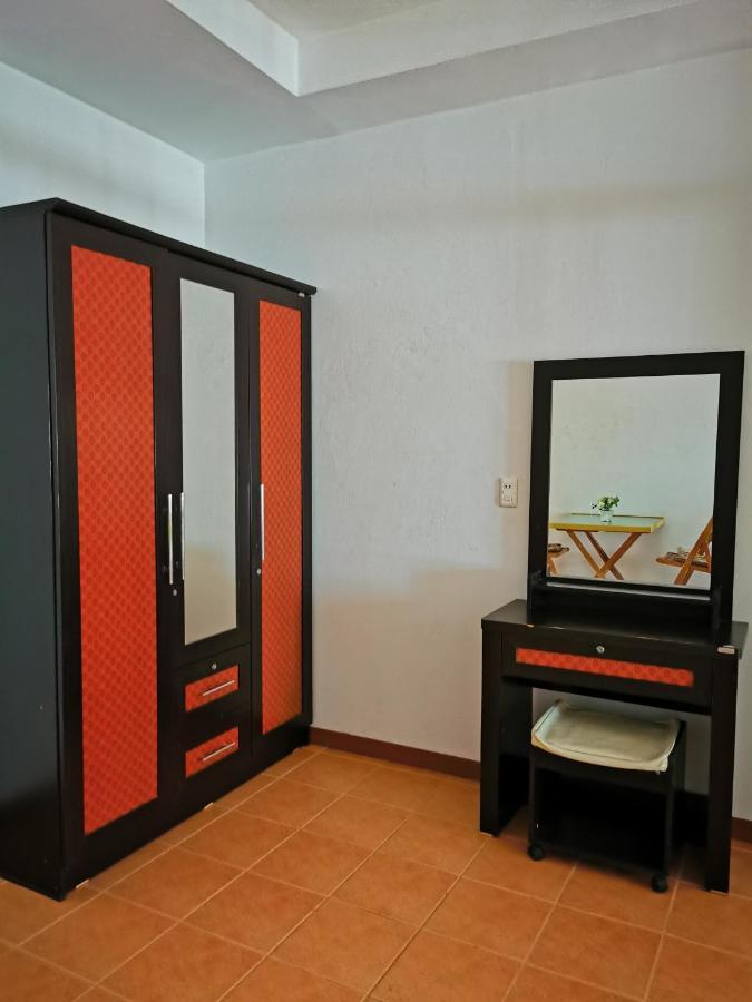 Ferienwohnung White House By Sorot ตึกขาวโดยโสรฬ Jomtien Beach Exterior foto
