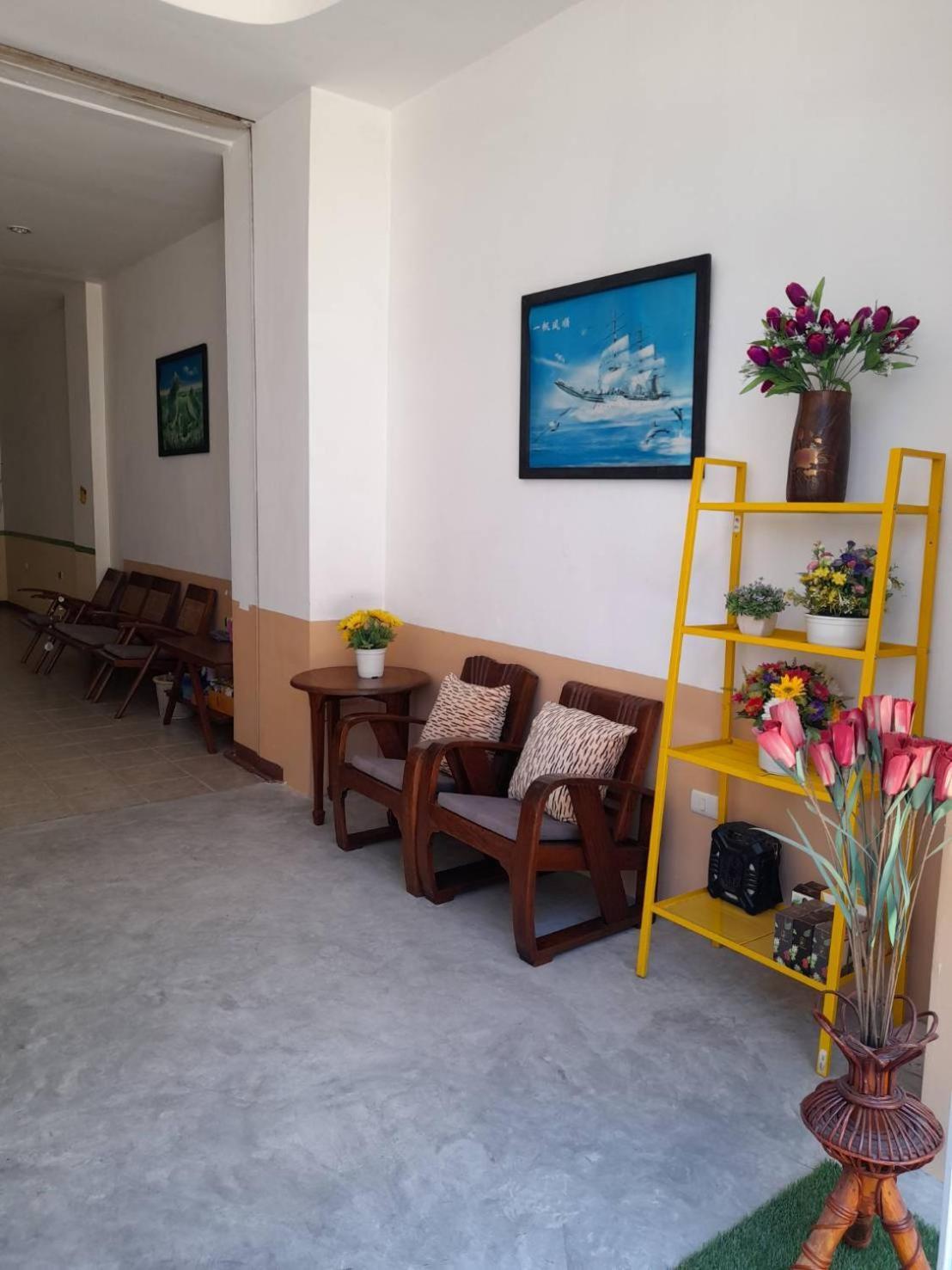 Ferienwohnung White House By Sorot ตึกขาวโดยโสรฬ Jomtien Beach Exterior foto